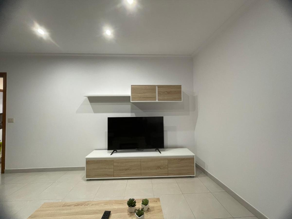 Apartamentos Demar Luis Casais O Grove Εξωτερικό φωτογραφία