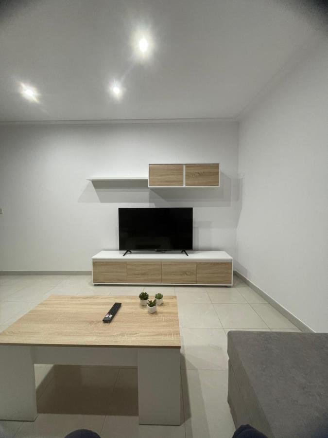 Apartamentos Demar Luis Casais O Grove Εξωτερικό φωτογραφία