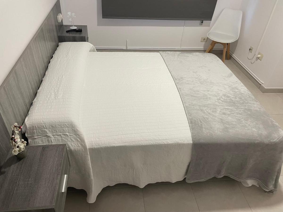 Apartamentos Demar Luis Casais O Grove Εξωτερικό φωτογραφία